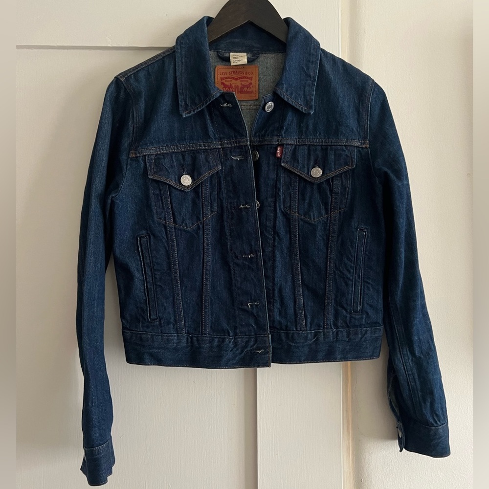 Levi’s trucker jacket